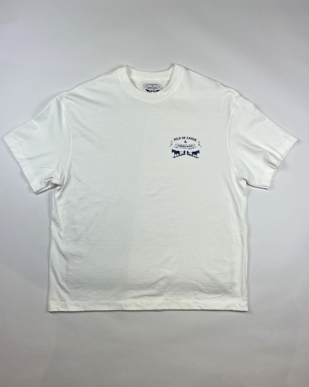 LA CAMISA BLANCA- T-Shirt